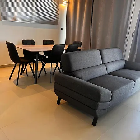 House Prestige